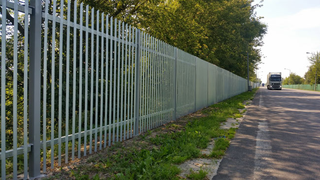 Ogrodzenie na przejściu granicznym koło Terespolu